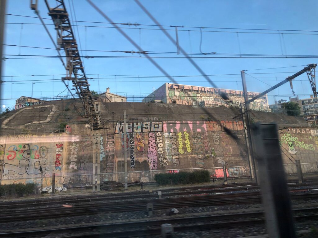 De l&rsquo;une à l&rsquo;autre, exposition collective, Marseille
